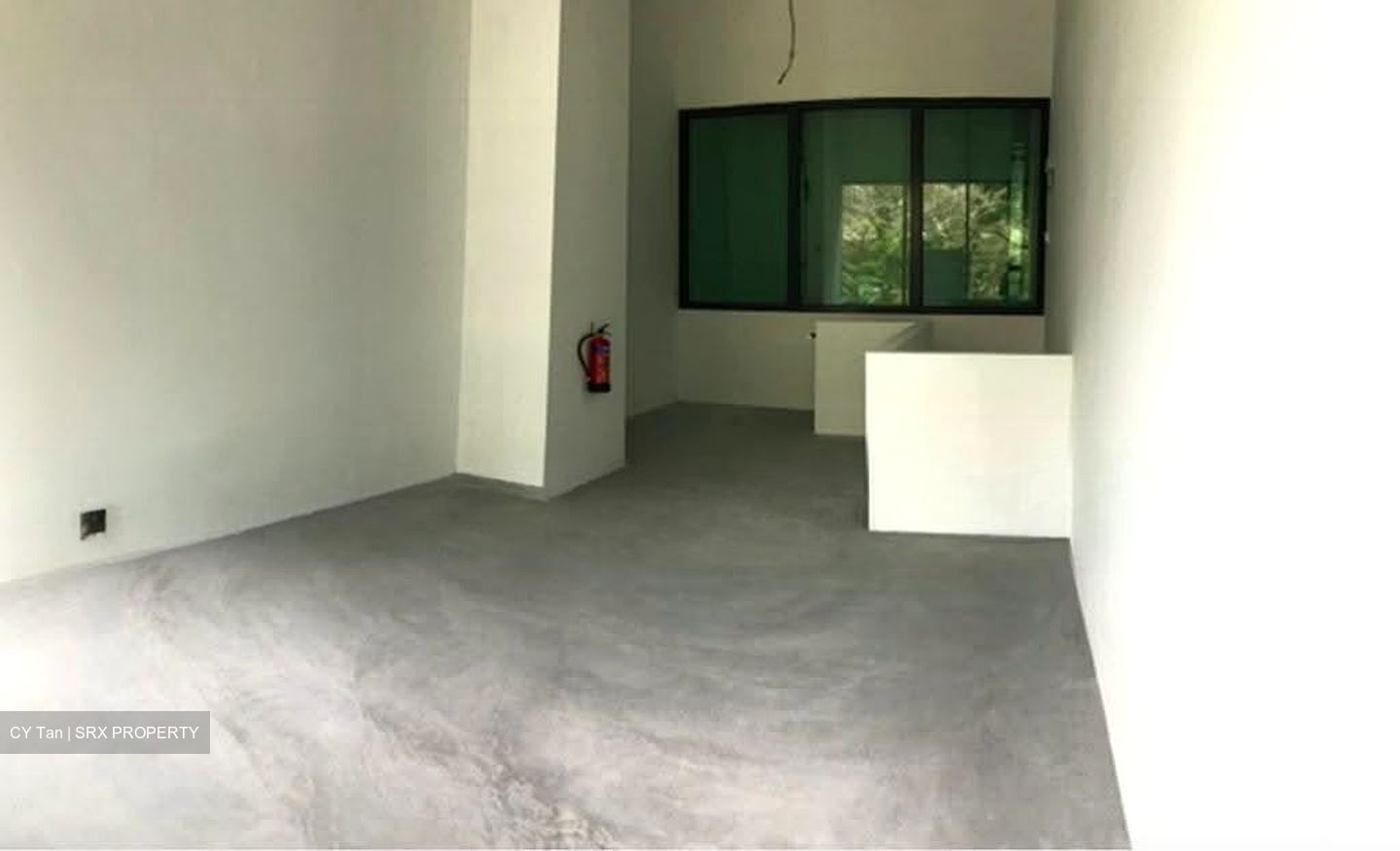 Kap (D21), Retail #631031921